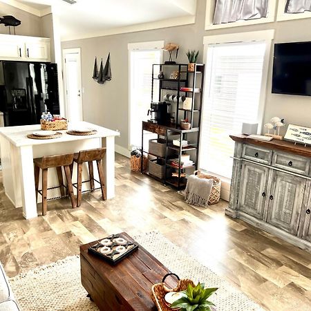 הוילה Pottsboro The Little Getaway-Sleeps 4, Firepit, Pet Friendly מראה חיצוני תמונה